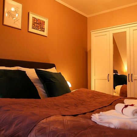 Apartment Serenade Am Zwinger กอสลาร์ ภายนอก รูปภาพ