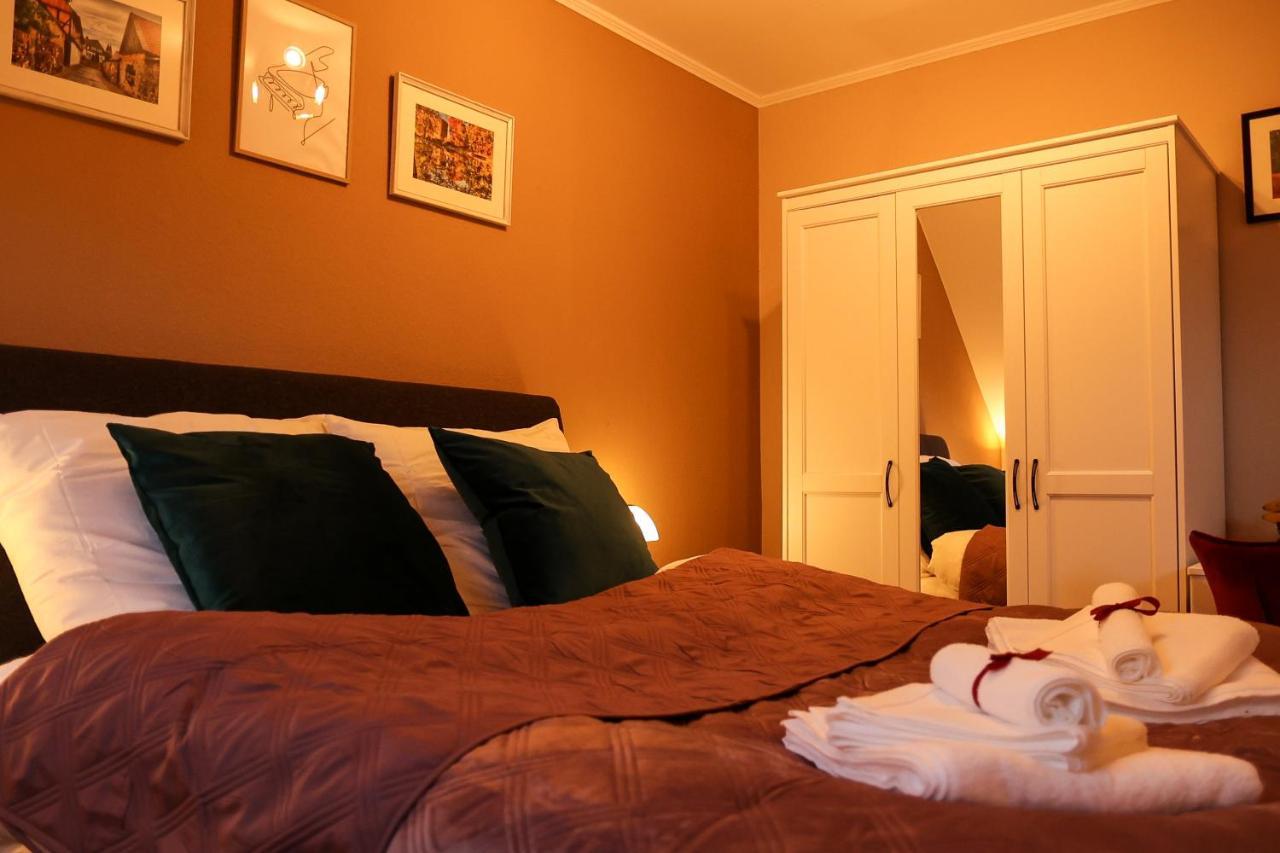 Apartment Serenade Am Zwinger กอสลาร์ ภายนอก รูปภาพ